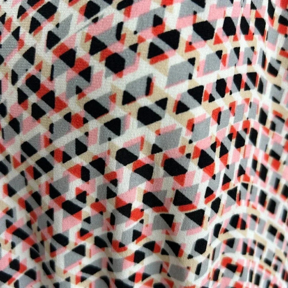 Guess Red Black and White Geometric Print Sleeveless Maxi Dress Size 12 - Picture 3 of 9